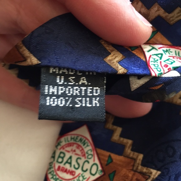 Tabasco Silk Tie Southwest Mofif - Picture 4 of 4